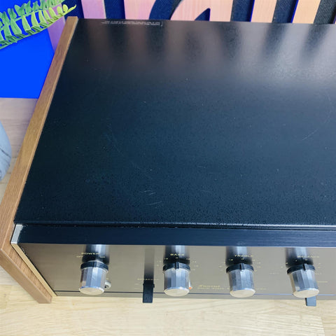 Sansui AU-101 Solid-State Integrated Stereo Amplifier