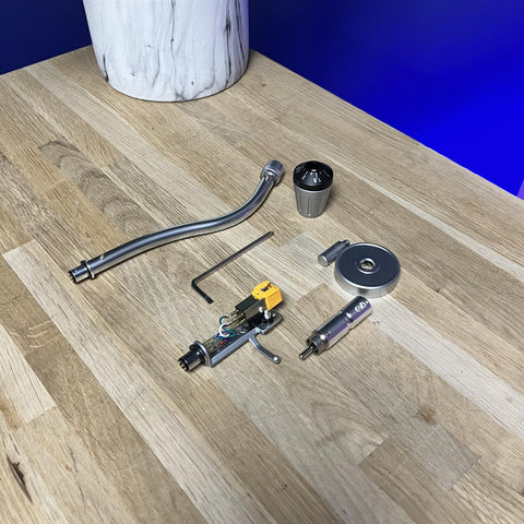 Numark TTX 1 Direct Drive High Torque DJ Turntable