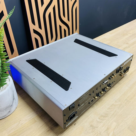 Cambridge Audio Azur 851N Network Player / DAC / Preamp