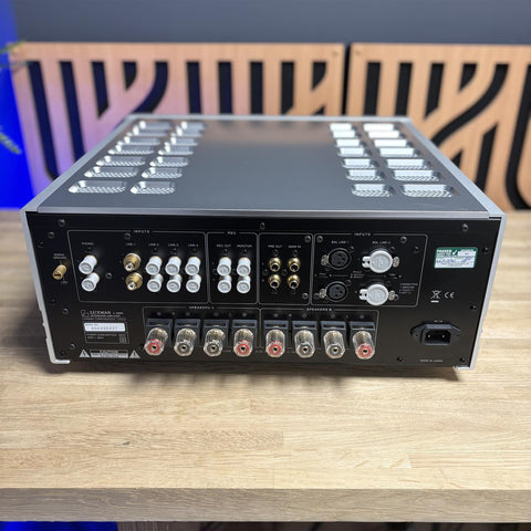 Luxman L-509x Integrated Stereo Amplifier With Remote