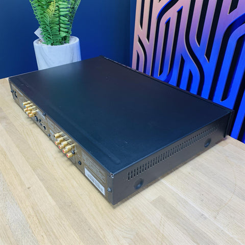 NAD T-577 Blu-Ray Disc Player