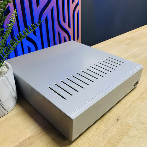 Linn LK85 Stereo Power Amplifier Silver