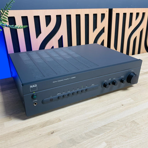 NAD C320BEE Stereo Integrated Amplifier
