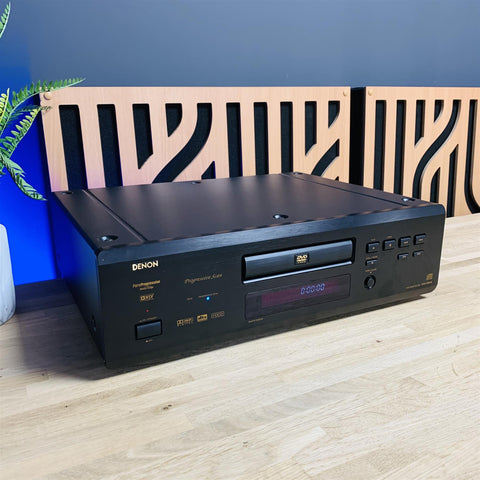 Denon DVD-2800 II DVD/CD/HDCD Player