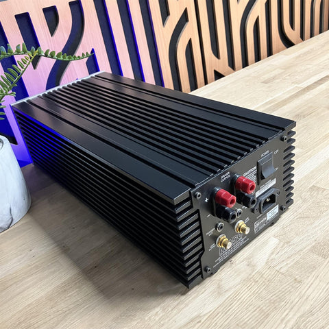 Musical Fidelity M250 Mono Block Power Amplifier Silver
