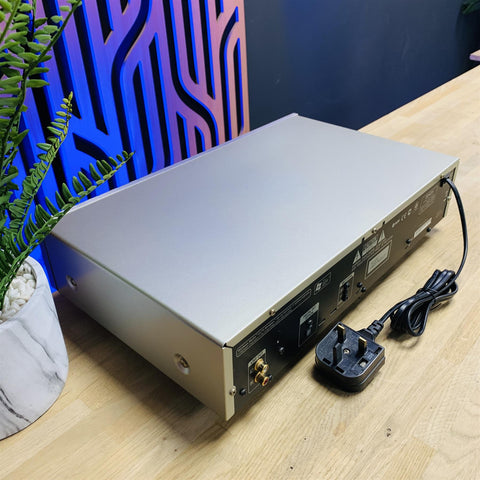 Denon DCD-720AE CD Player Inc Remote Control