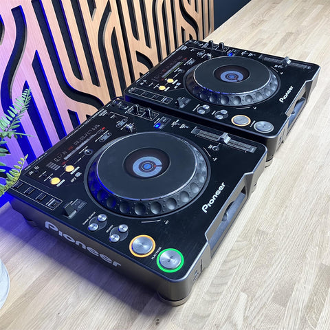 Pioneer DJ CDJ-1000 MK3 CD Players (Pair)