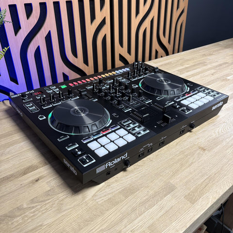 Roland DJ-505 DJ Controller