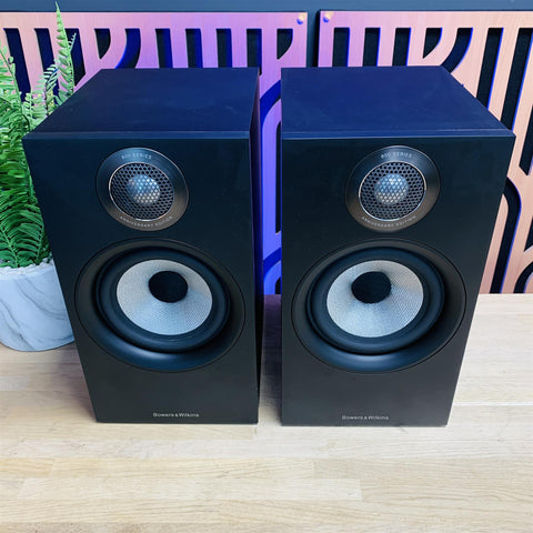 Bowers & Wilkins 607 S2 Anniversary Edition Speakers (Pair)