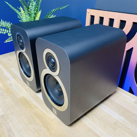 Q Acoustics 3010i Bookshelf Speakers (Pair)