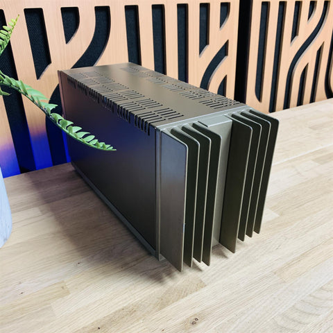 Quad 303 Power Amplifier
