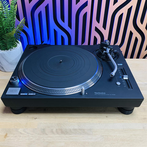 Technics SL-1210 GR Grand Class Direct Drive Turntable