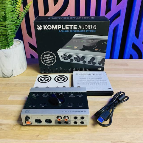 Native Instruments Komplete Audio 6