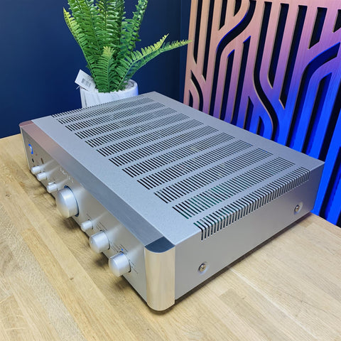 Rotel RA-1520 Integrated Stereo Amplifier Inc Remote