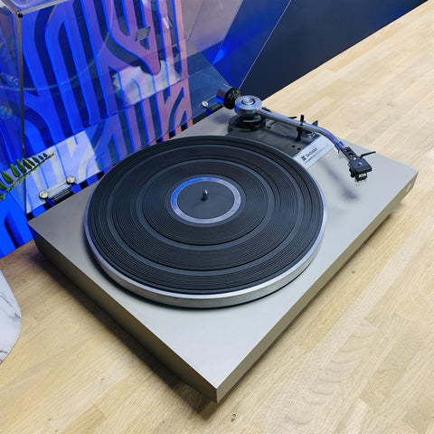 Technics SL-20 FG Servo Belt Drive Turntable
