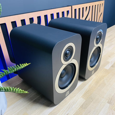 Q Acoustics 3010i Bookshelf Speakers (Pair)