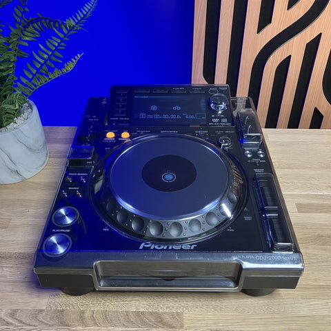 Pioneer DJ CDJ-2000 Nexus Professional Multi Player With Decksaver