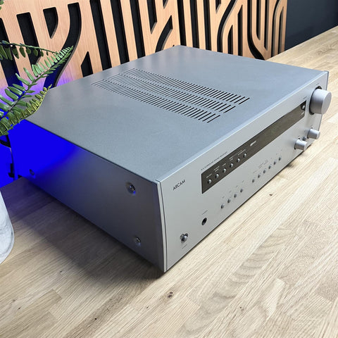 Arcam Diva AVR100 AV Amplifier Receiver