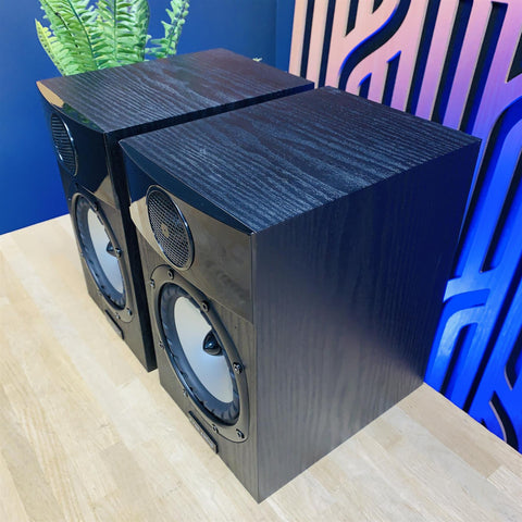 FYNE Audio F300 Book Shelf Speakers Black (Pair)