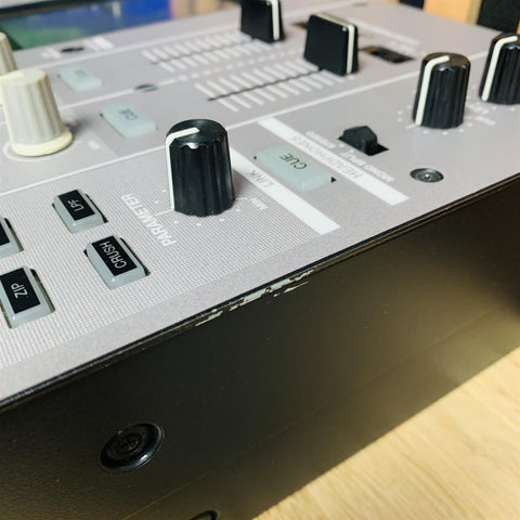 Pioneer DJM 2000 Nexus 4-Channel DJ Mixer