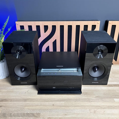Samsung MM-E460D Micro Hi-Fi Systems- CD, DVD, DAB, FM, Bluetooth+