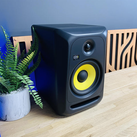 KRK Classic 7 Powered Studio Monitor