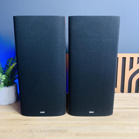 B&W Bowers & Wilkins DM602 S3 Bookshelf Speakers (Pair)
