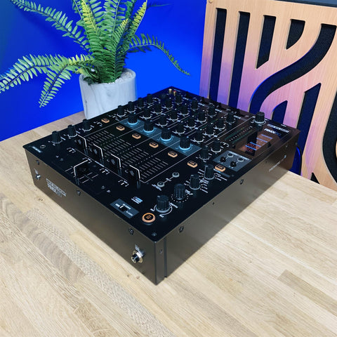 Reloop RMX-60 4-Channel Digital DJ Mixer
