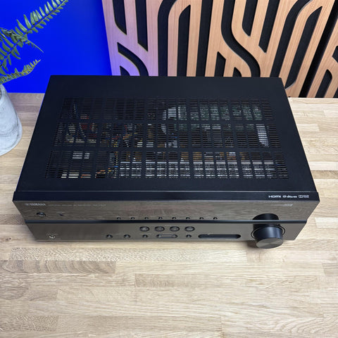 Yamaha RX-V377 AV Receiver