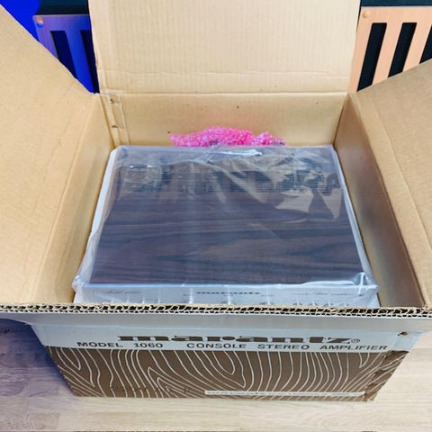 Marantz Model 1060 amplifier