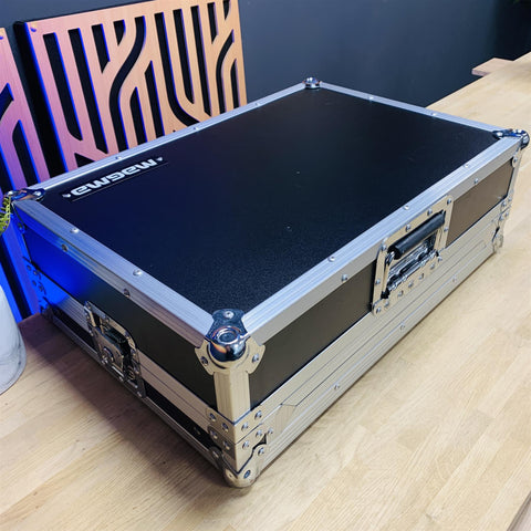 Magma Flight Case For Traktor S2