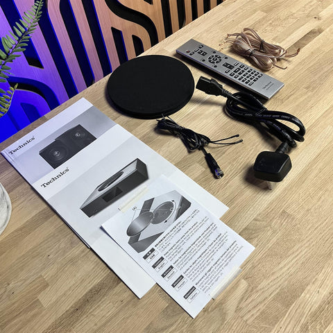 Technics SA-C600 CD Receiver & SB-C600 Speakers