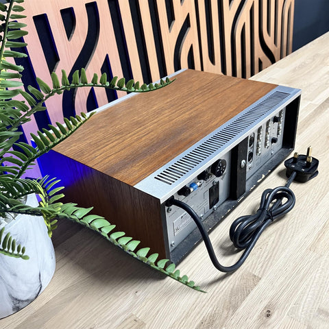 Vintage Leak Delta 70 Integrated Stereo Amplifier