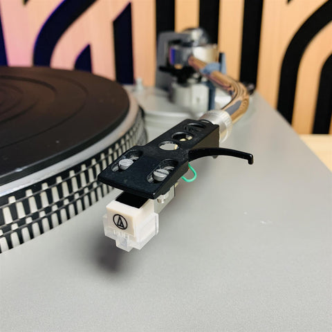 Technics SL-D2 Direct Drive Automatic Turntable