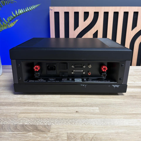 Quad 909 Power Amplifier